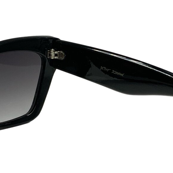 NWT Betsey Johnson Strike a Pose 80\'s Cat Eye Leopard Print Colorful Sunglasses